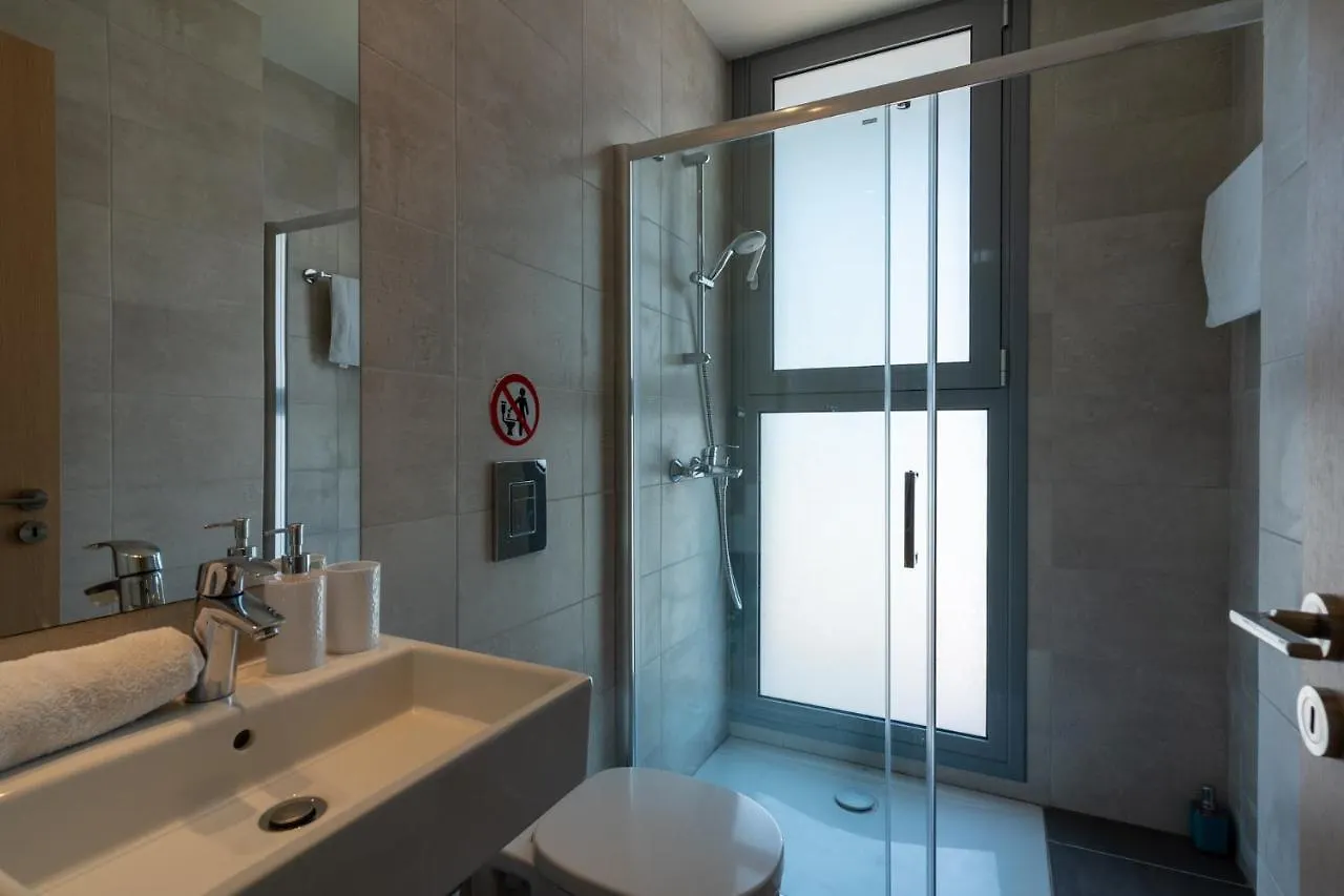 Jay'S Penthouse 2-Br Apt W/ Terrace In Larnaca