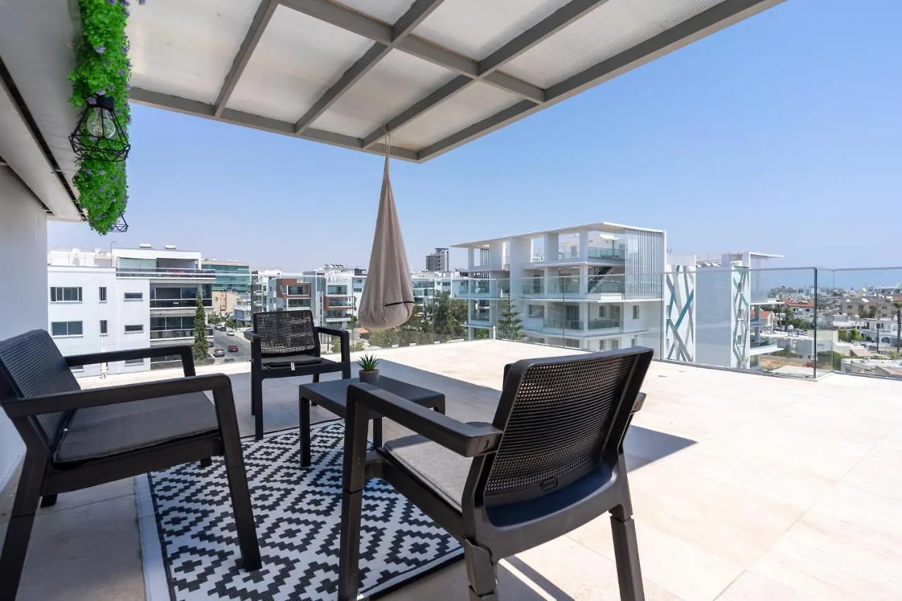 Apartman Jay'S Penthouse 2-Br Apt W/ Terrace In Lárnaka